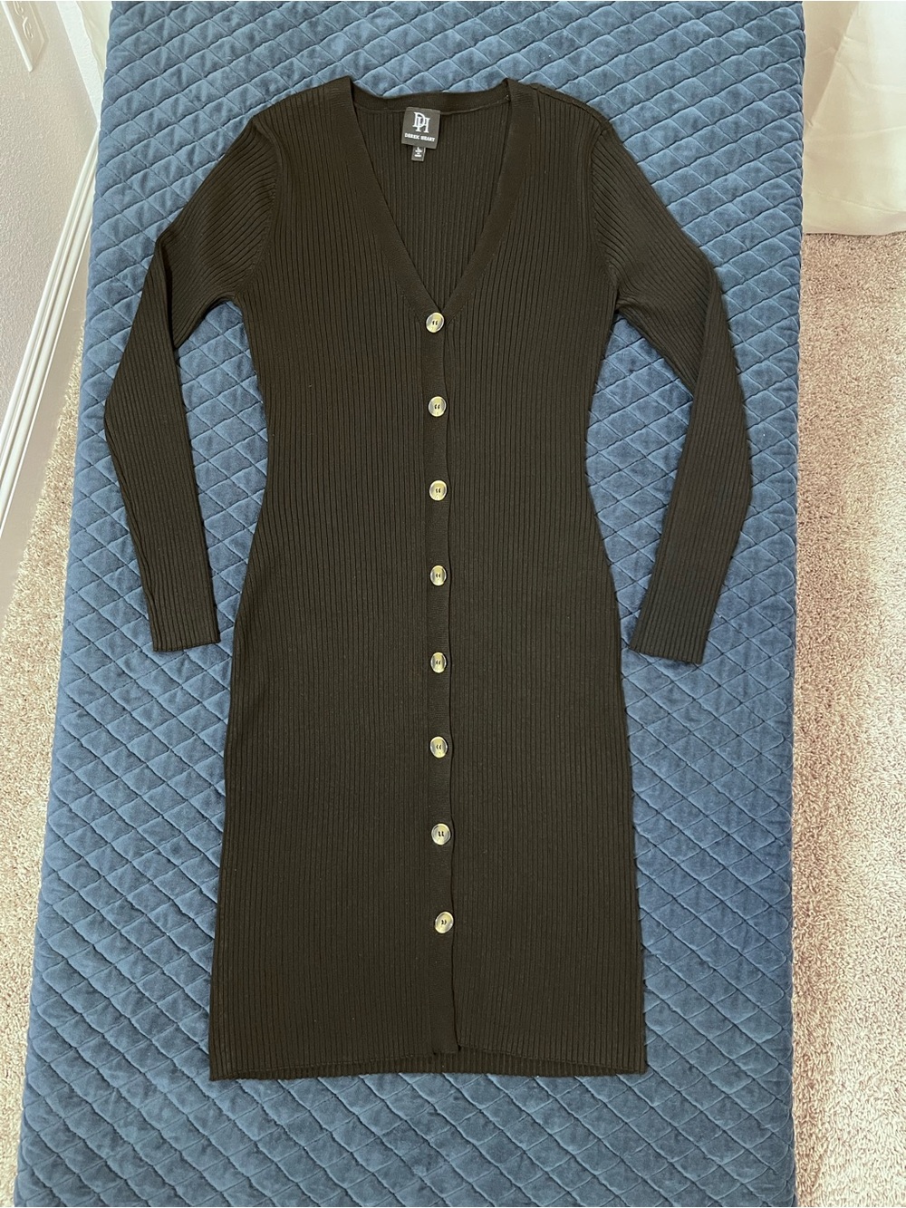 Derek Heart Black Ribbed Button-Front Long Sleeve Midi Dress - Buttoned - Fitted